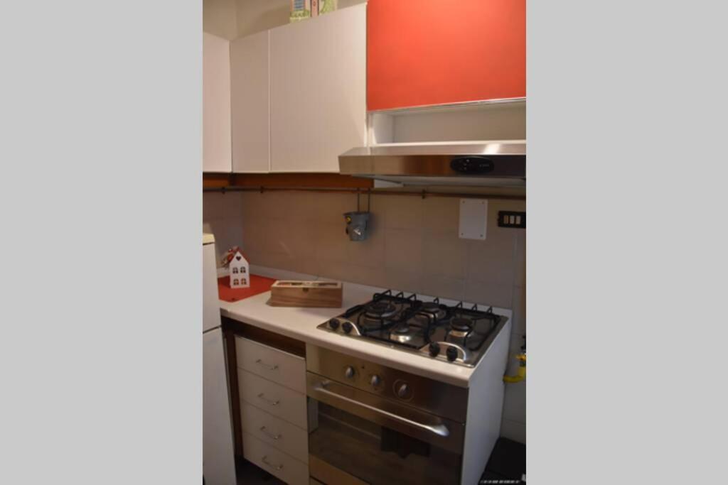 Locazione Turistica Chichibio Apartment ปิสโตยา ภายนอก รูปภาพ