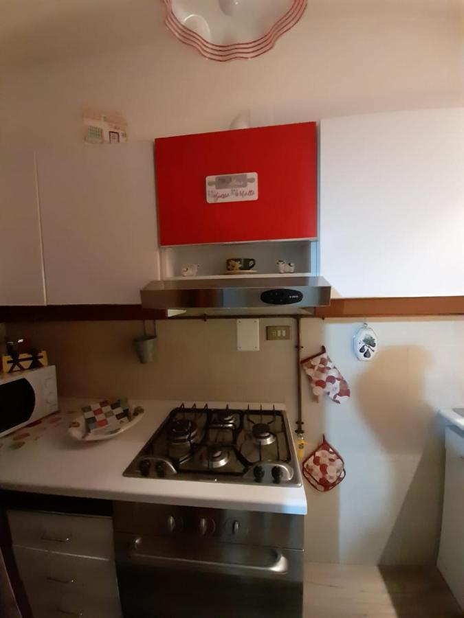 Locazione Turistica Chichibio Apartment ปิสโตยา ภายนอก รูปภาพ